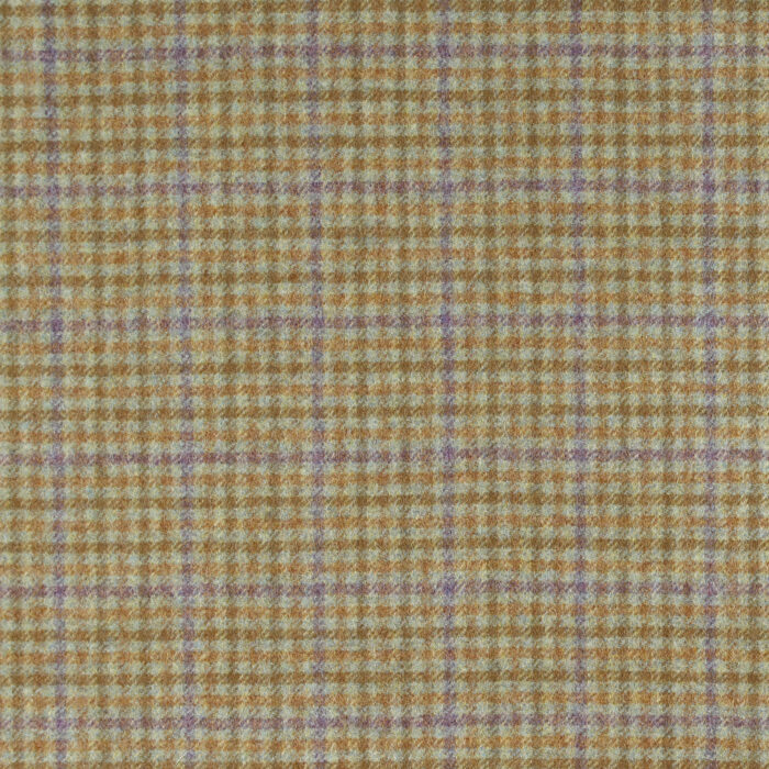 Loch design in Heather by Moon.