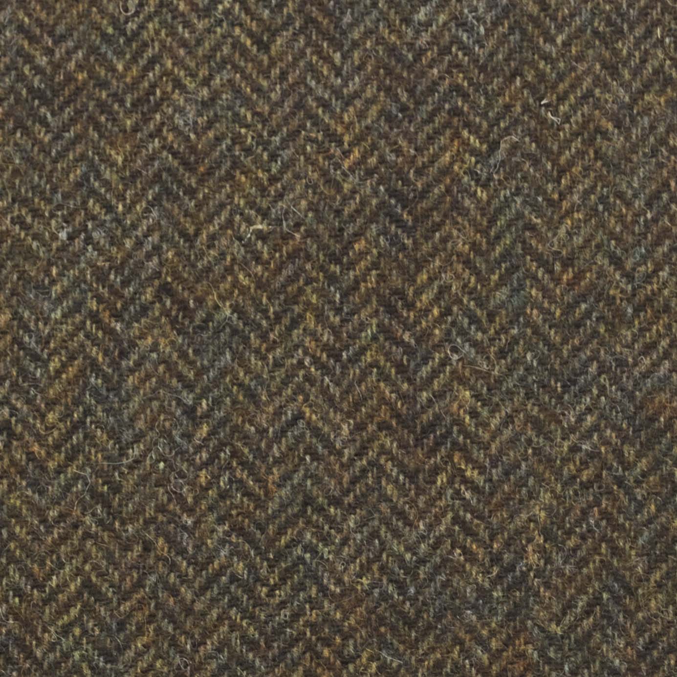 Shetland Herringbone design in Deep Forest by Moon.